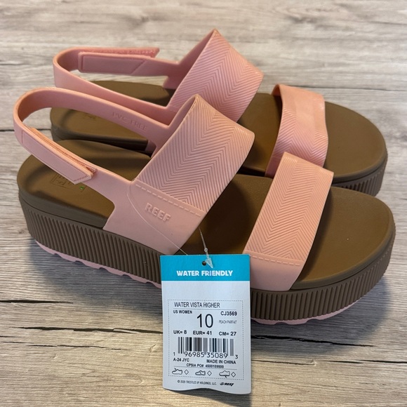 Reef Shoes - Reef Women's peach Platform Sandals size 10 - water Vista higher